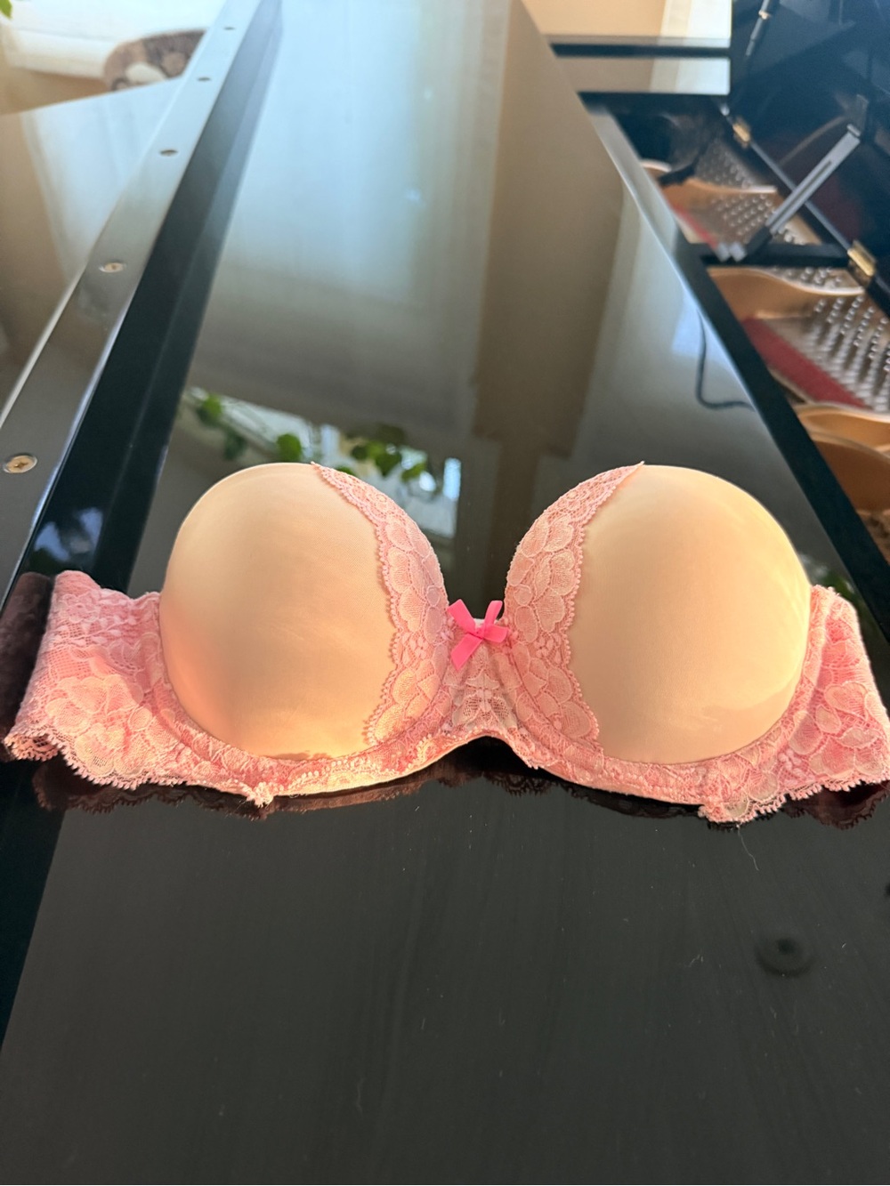 Victoria's Secret Pink Lace Strapless Push-Up Bra
